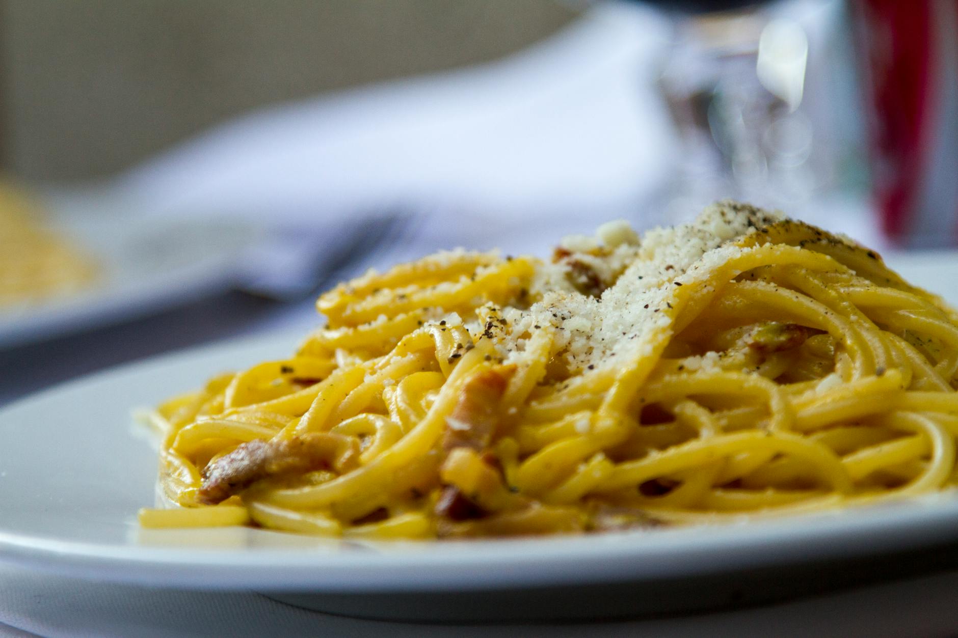 Olasz carbonara – Róma autentikus tészta receptje