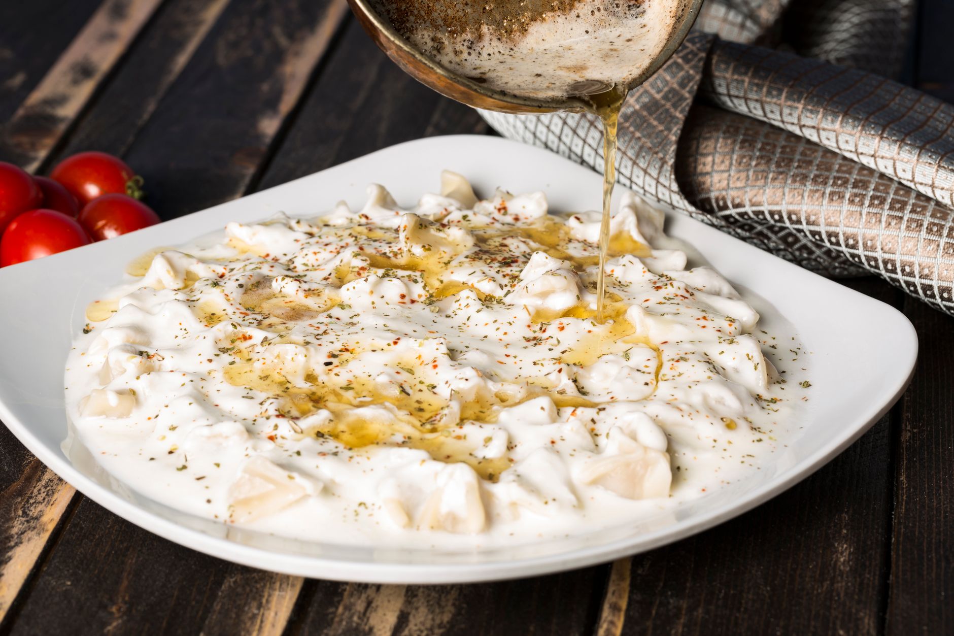 Özbég manti – Üzbegisztán gőzölt húsos táskái