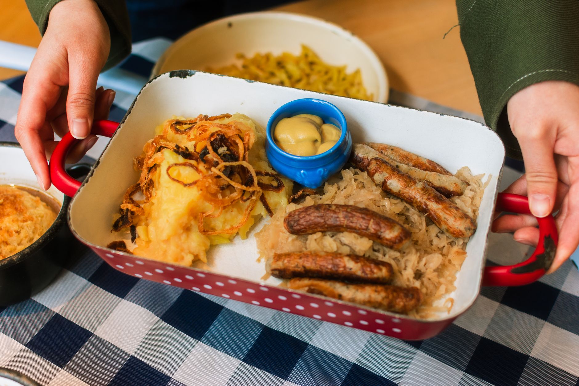 Német sauerkraut ragu: a bajor savanyú káposzta hagyományos receptje